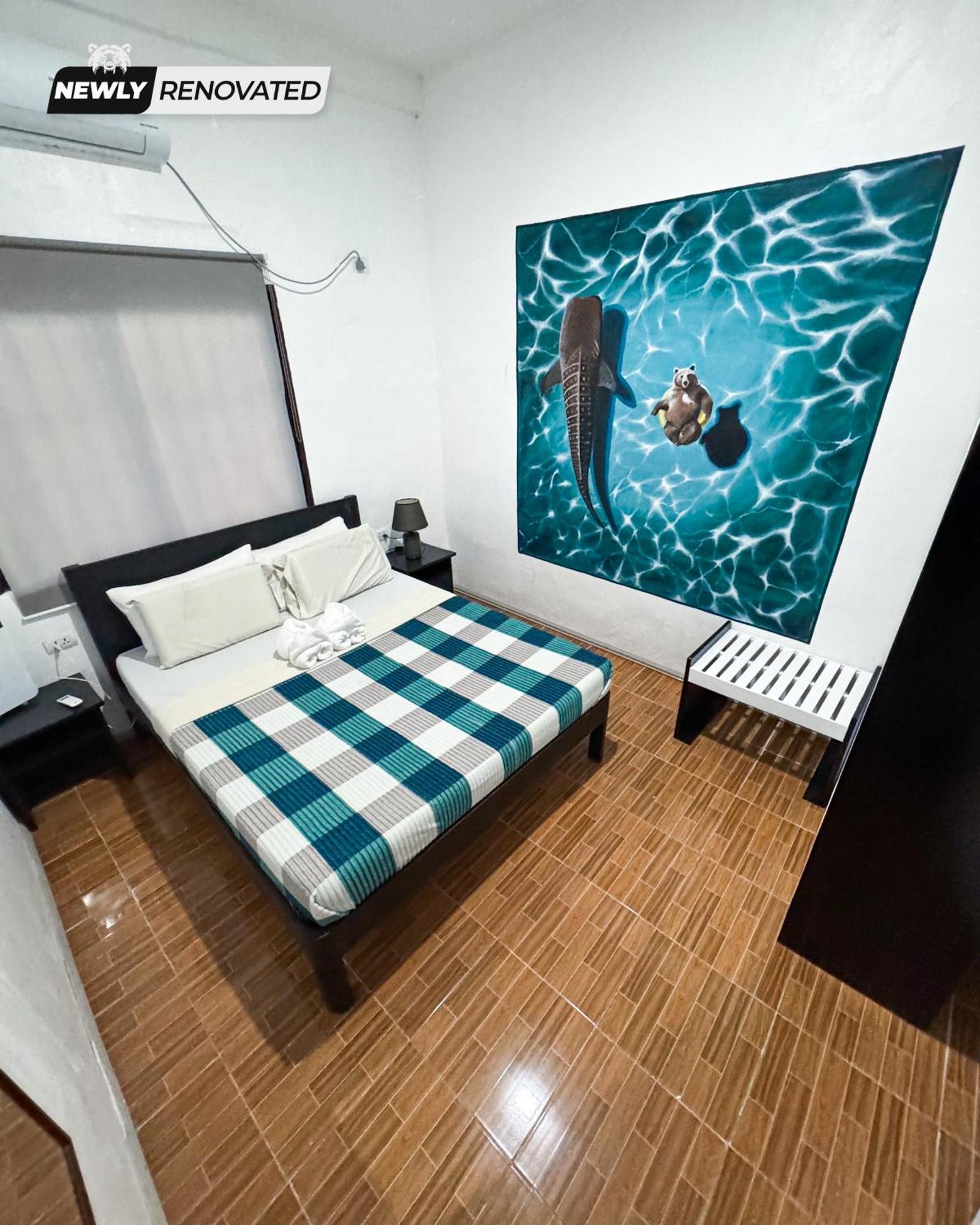 Crazy Bears Hostel Moalboal Luaran gambar