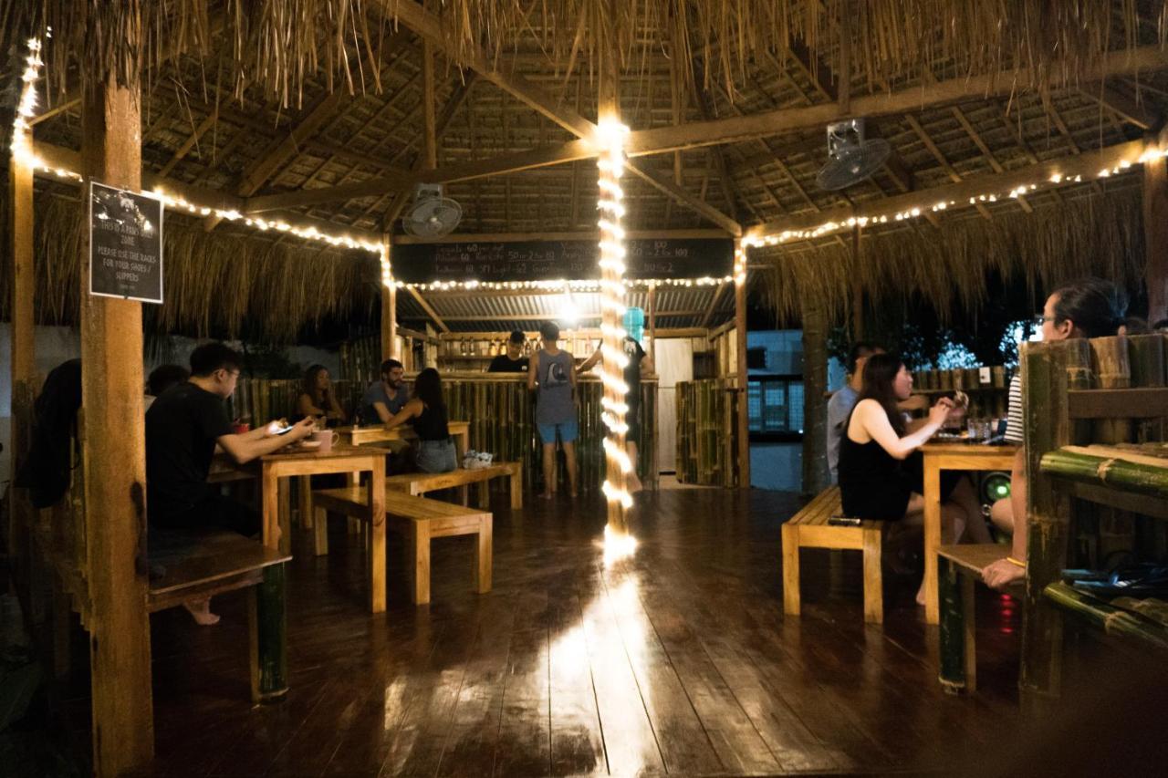 Crazy Bears Hostel Moalboal Luaran gambar